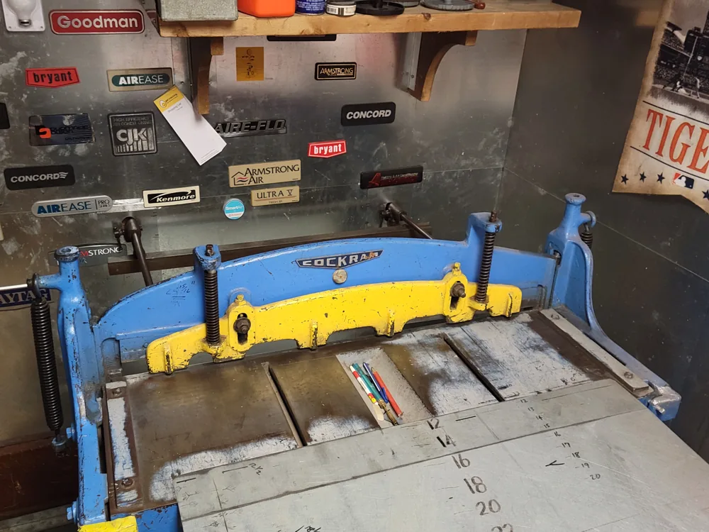 Sheet metal shear in the MDMC shop