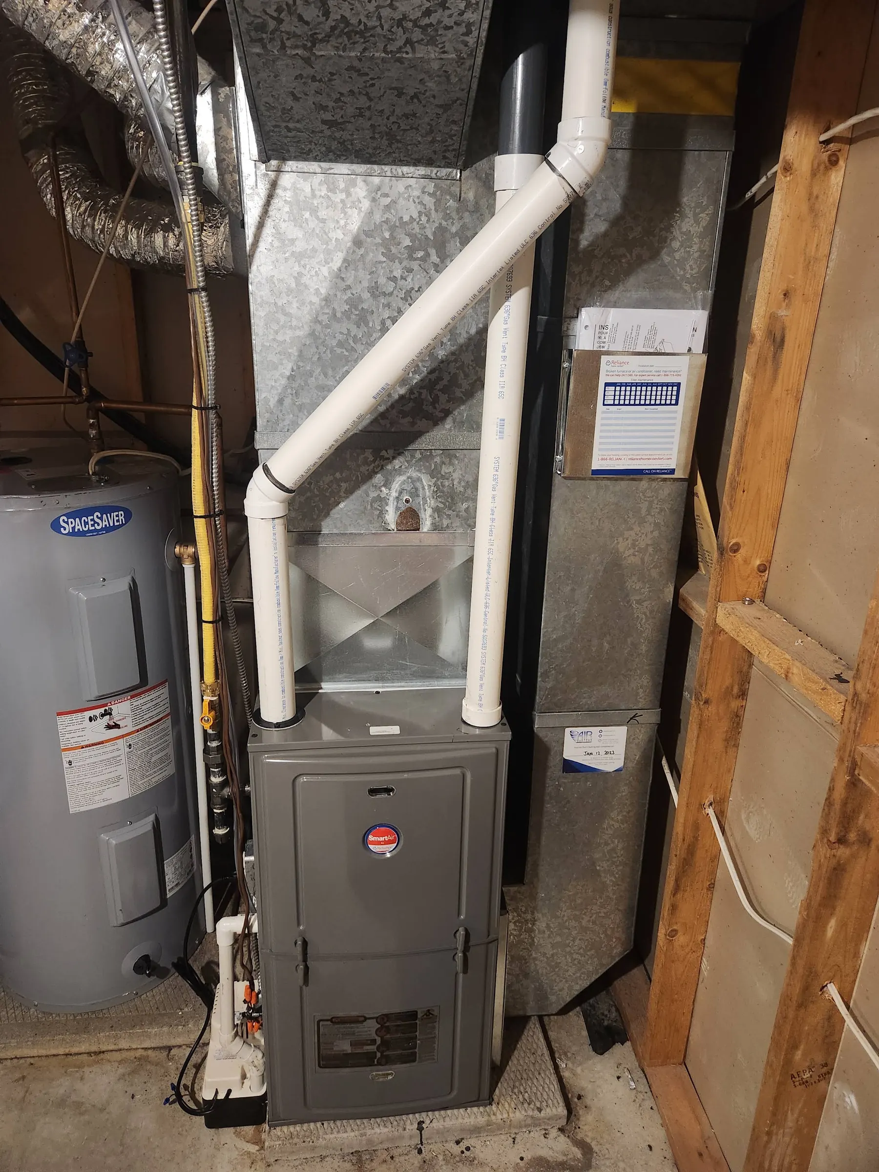 Gas furnace and water heater installed by MDMC in a Windsor basement